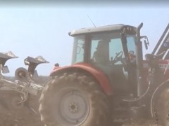 實拍日本農場的春季農機作業